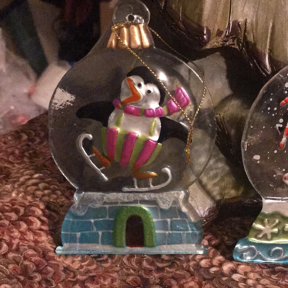 Set of 2 Glass Snow Globe Ornaments
